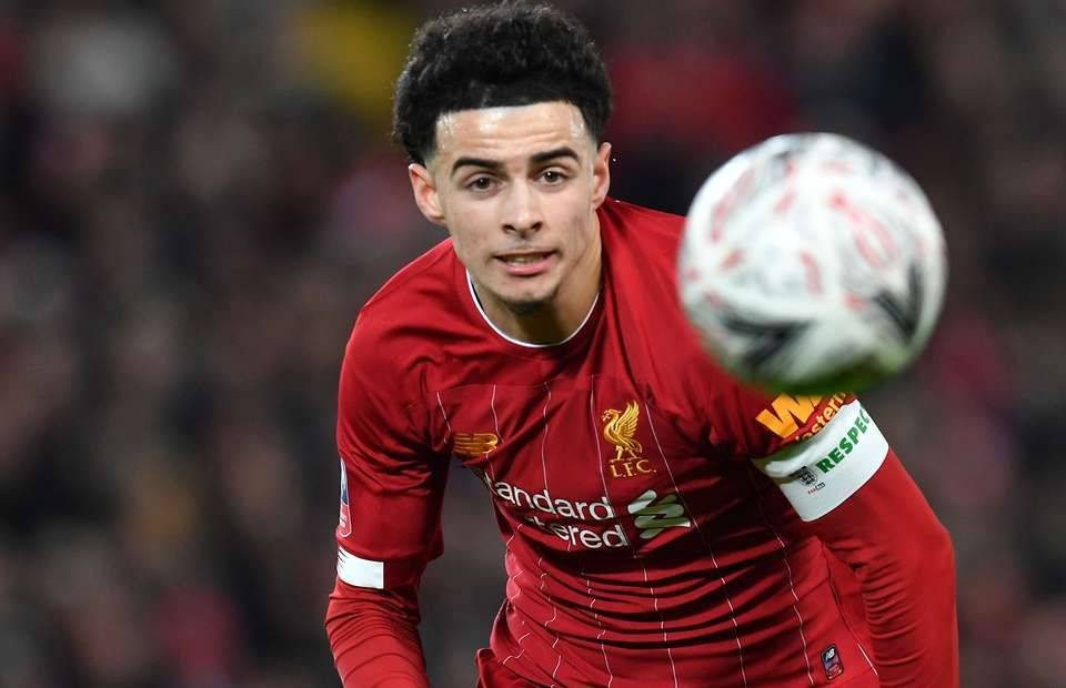 包含皇马战平国米，萨拉赫梅开二度法甲的词条