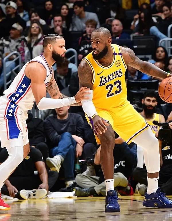 热火力克76人，詹姆斯统治全场的简单介绍